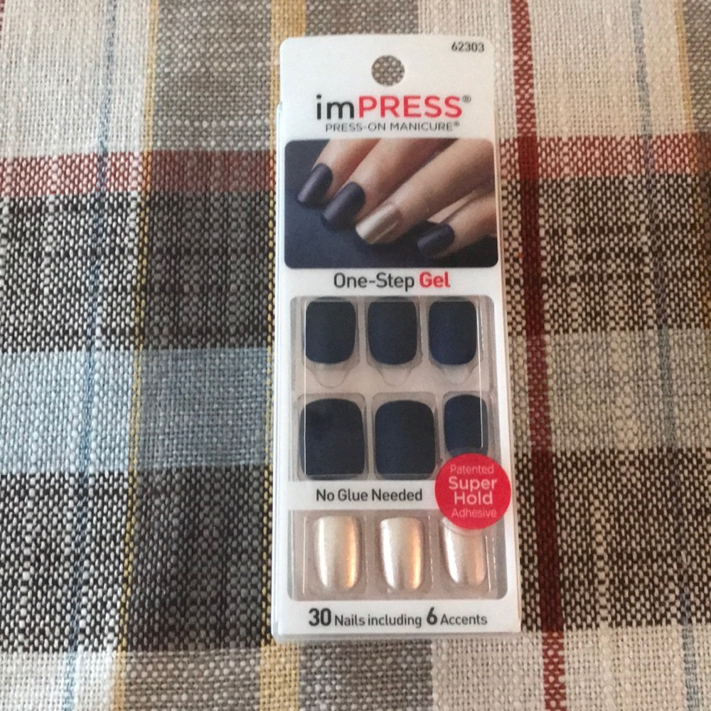 Impress nails